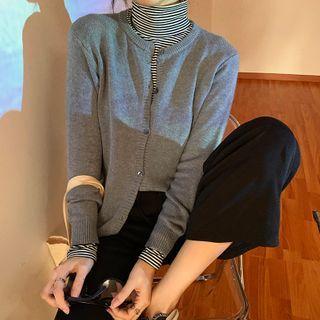 Plain Round-neck Knitted Cardigan