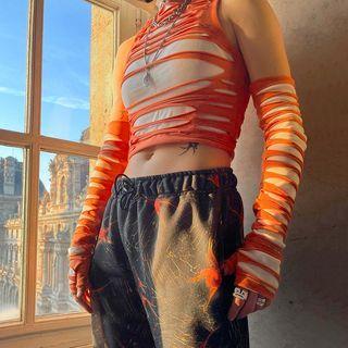 Set: Distressed Tank Top + Arm Sleeves