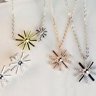 Snowflake Necklace / Studs