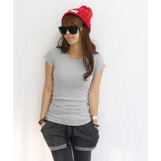Round Neck T-shirt