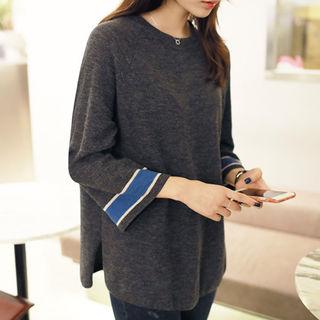 Raglan-sleeve Contrast-trim Knit Top
