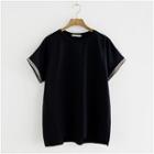 Short-sleeve Patterned Cuff T-shirt