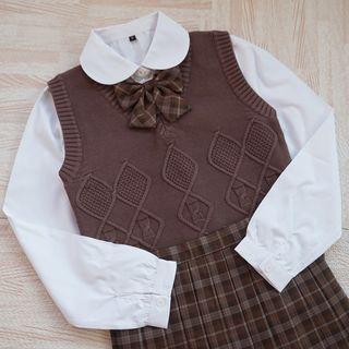 Knit Vest / Shirt / Bow Tie / Pleated Skirt / Set