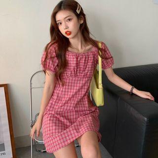 Short-sleeve Plaid A-line Mini Skirt