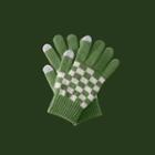 Checkered Gloves