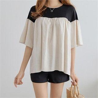 Elbow-sleeve Contrast-trim Shirred Top