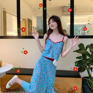 Floral Sleeveless Knit Top / Floral Skirt