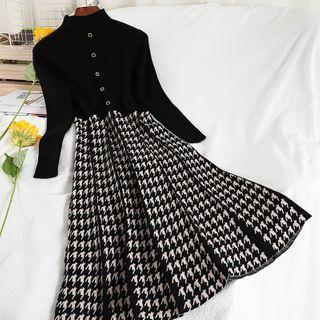 Mock-neck Houndstooth Knit Midi A-line Dress Black - One Size