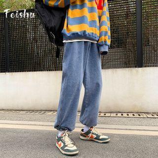Mid Rise Baggy Jeans