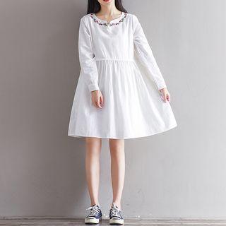 Notched Neck Embroidery A-line Dress