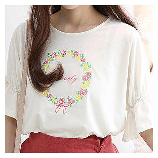 Ribbon-accent Sleeve T-shirt