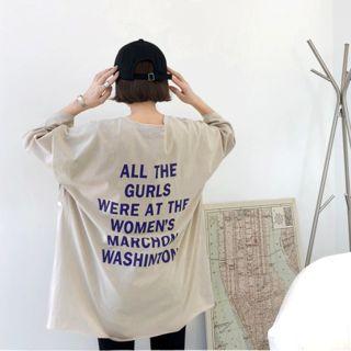 Button-side Lettering-back Top