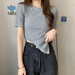 Short-sleeve Side-slit Asymmetrical T-shirt