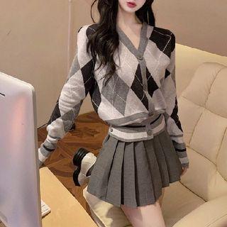 Argyle Knit Cardigan / High-waist Pleated Mini Skirt