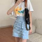 Short-sleeve Floral Print T-shirt / Shirred Denim Pencil Skirt