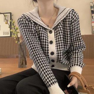 Houndstooth Collared Button-up Cardigan Pattern - White & Black - One Size