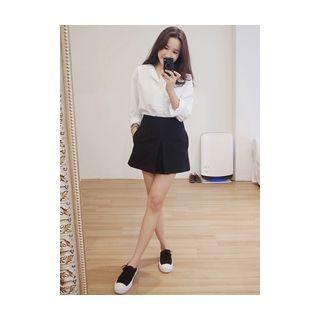 Zip-back Pleated Mini Skirt