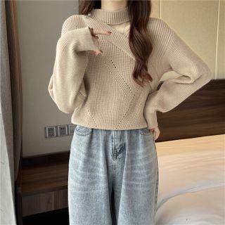 Halter Cutout Long-sleeve Knit Top