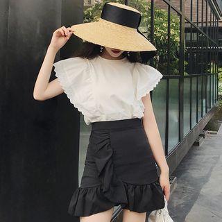 Ruffle A-line Skirt / Eyelet Lace Trim Blouse