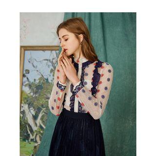 Set: Long-sleeve Dotted Lace Top + Camisole