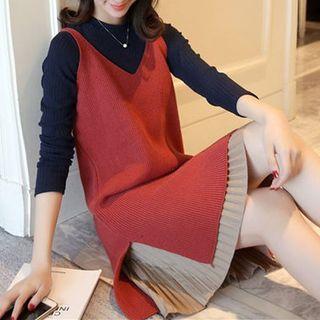 Set: Accordion Pleat Hem Knit Dress + Knit Vest