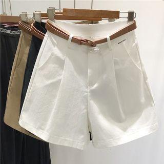 Plain Short Pants With Belt