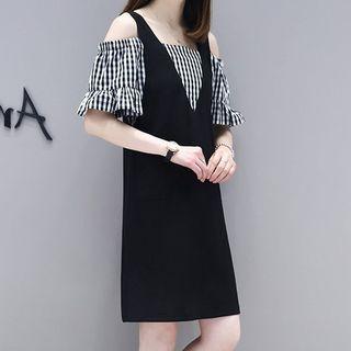 Elbow-sleeve Cold Shoulder Plaid Panel Dress
