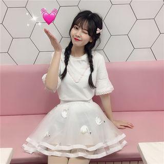 Short-sleeve T Shirt + Swan Embroidered Mesh Skirt 2-piece