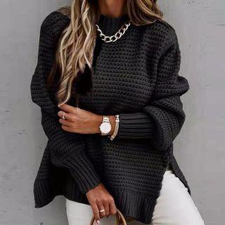 Round-neck Wide Long-sleeve Sweatshirt