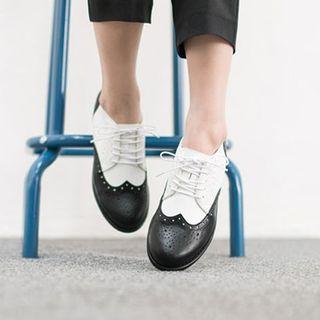 Lace-up Perforated Loafers