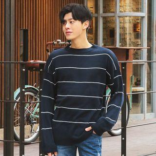Crew-neck Loose-fit Stripe Knit Top