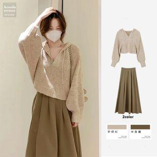 Hooded Sweater / Midi A-line Skirt