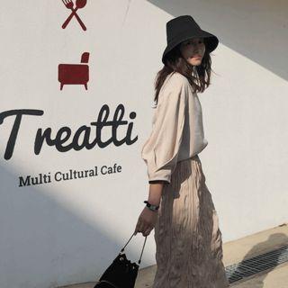 Pleated 3/4-sleeve Top