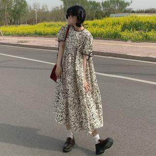 Short-sleeve Floral Print A-line Dress Black & Almond - One Size
