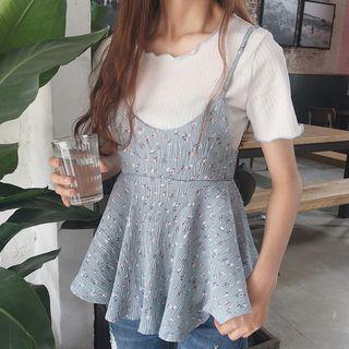 Set: Floral Print Camisole Top + Short-sleeve T-shirt