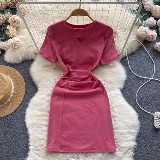 Short-sleeve Round-neck Cutout Plain Ruched Dress