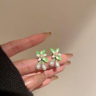 Faux Pearl Flower Stud Earring 1 Pair - Silver Needle Earring - Green - One Size