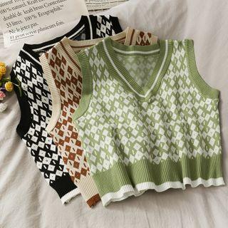 Argyle Cropped Knit Vest