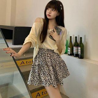Long-sleeve Cold-shoulder T-shirt / Leopard Print Mini A-line Skirt