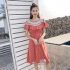 Mesh Panel Cold-shoulder A-line Dress