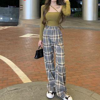 Long-sleeve Plain T-shirt / Plaid Straight Leg Pants