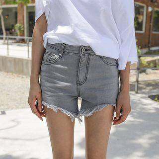Fringed Cutout-hem Washed Shorts