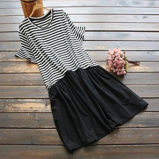 Short-sleeve Striped Panel A-line Dress Stripe - Black - L