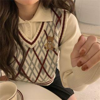 Sleeveless Argyle Bear Embroidered Vest As Shown In Figure - One Size
