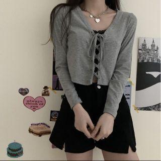 Long-sleeve Lace-up T-shirt / Hot Pants / Lace Camisole Top