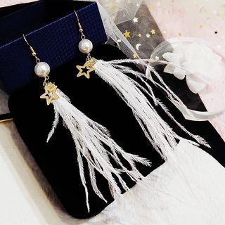 Cutout Star Tassel Detail Earring