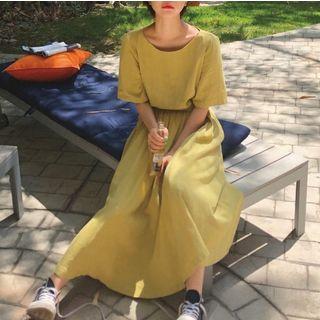 Short-sleeve Cutout-back Midi A-line Dress