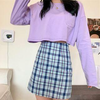 Plain Long-sleeve Crop T-shirt / Plaid A-line Skirt