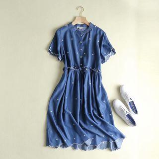 Short-sleeve Star Embroidered Midi Dress