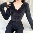 Chain-accent V-neck Cropped Top